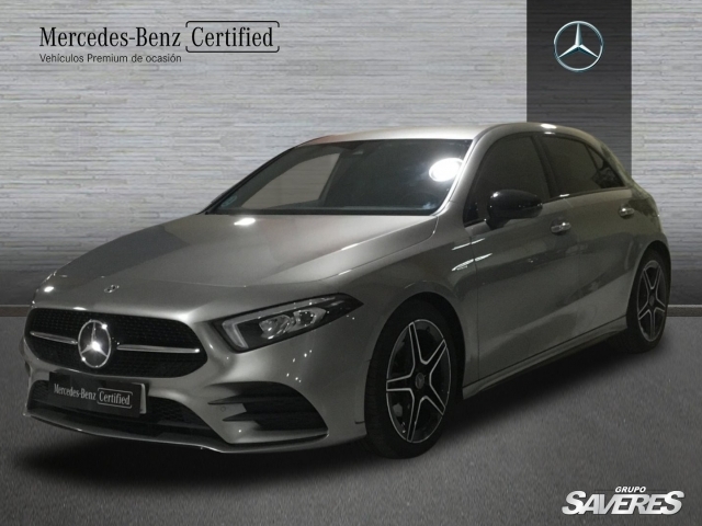 Mercedes-Benz Certified Clase A 180 d Compacto (Plata Mojave Metalizado)
