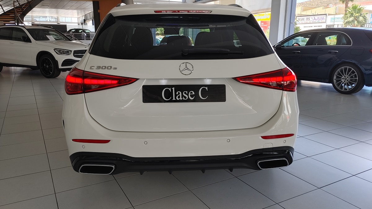 Vehículo Nuevo Mercedes-Benz Clase C 300e Estate