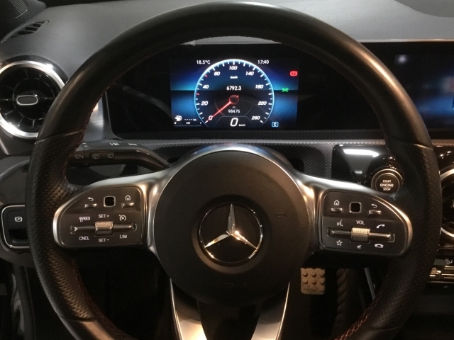 Mercedes-Benz Certified Clase A 200 AMG Line (EURO 6d-TEMP)