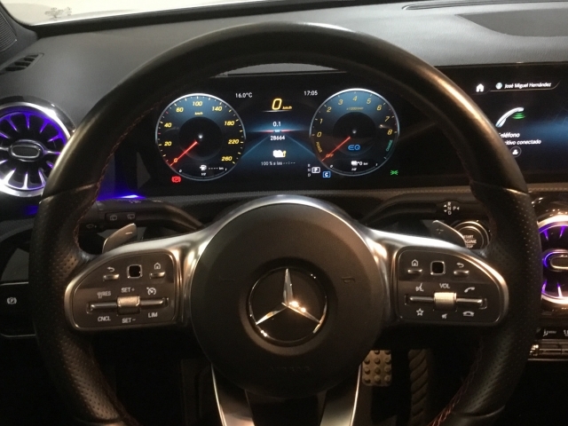 Mercedes-Benz Certified Clase A 250e AMG Line